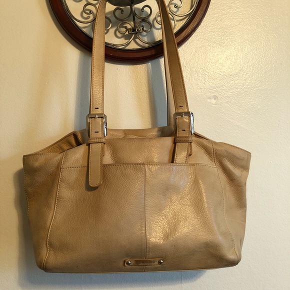 b. makowsky Handbags - B. Makowsky | Tan Purse